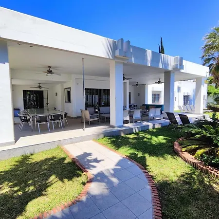 Amplia Puerto Banus 10 Con Piscina Y Jacuzzi - Es-175-41 * Марбелья