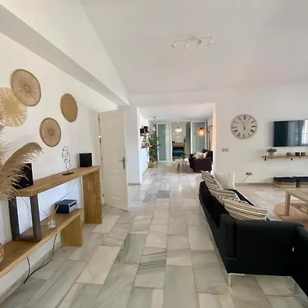 Amplia Puerto Banus 10 Con Piscina Y Jacuzzi - Es-175-41 ماربيا