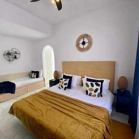 Amplia Puerto Banus 10 Con Piscina Y Jacuzzi - Es-175-41 Villa